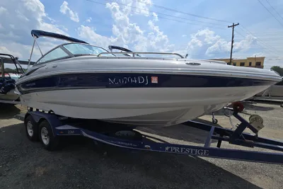 Crownline 220 EX