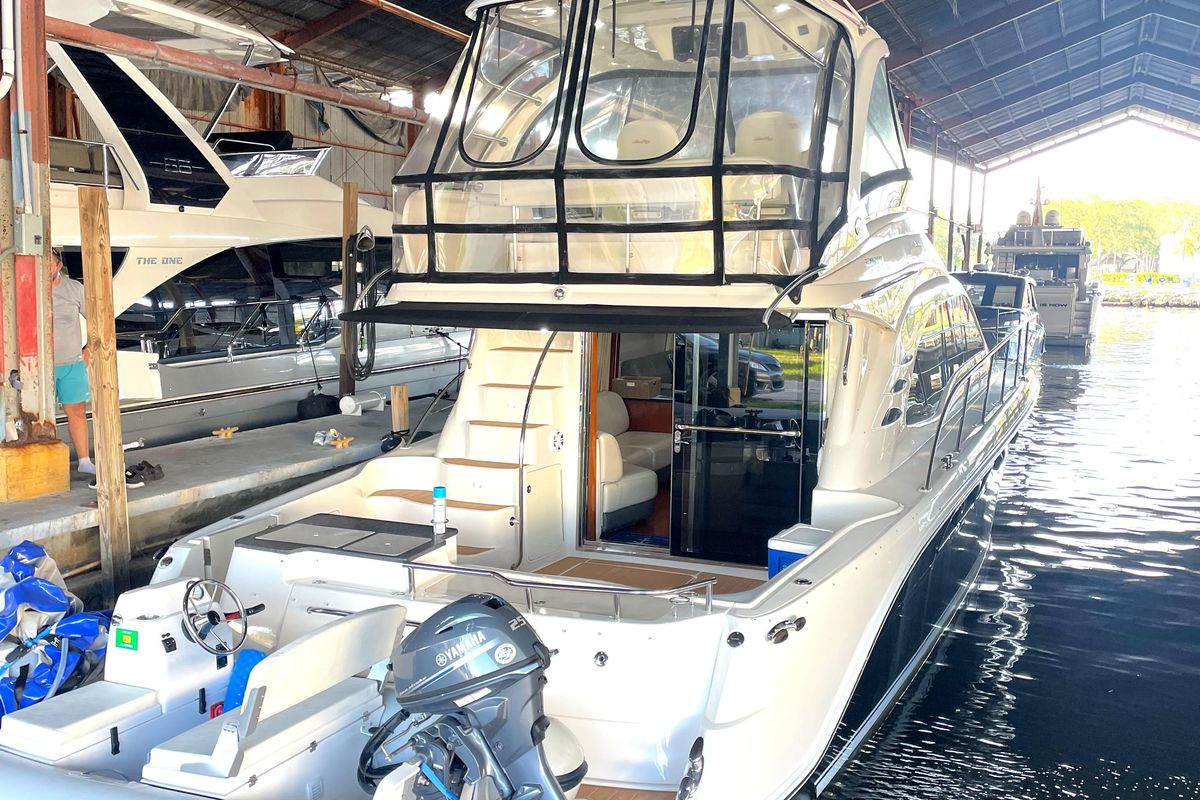 2009 Sea Ray 52 