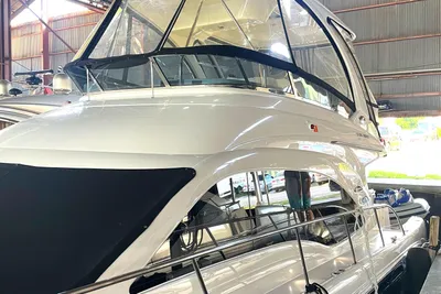 Sea Ray Sedan Bridge