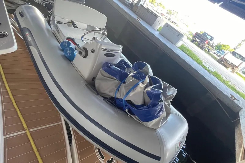  Yacht Photos Pics Inflatable boat on deck of 2009 Sea Ray Sedan Bridge yacht.