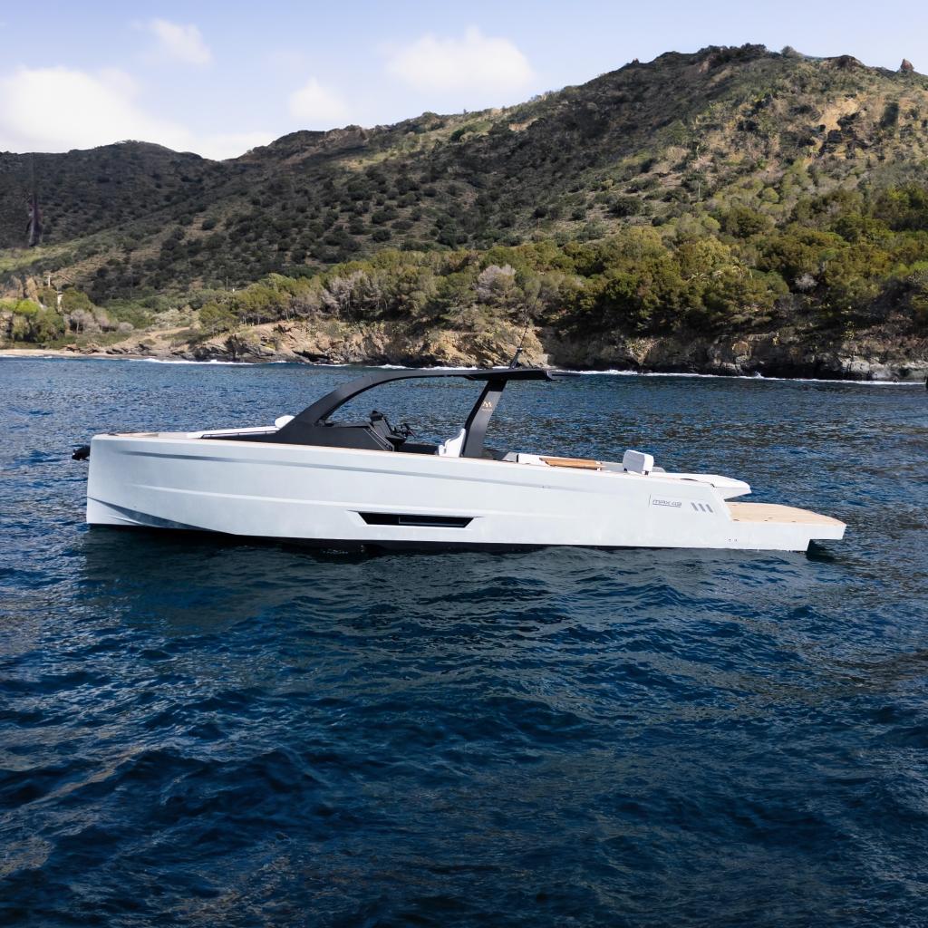 2026 Maxim Yachts 43 comfort
