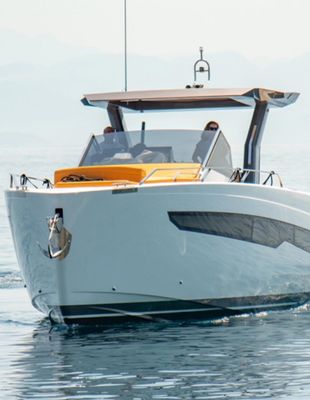 Yacht