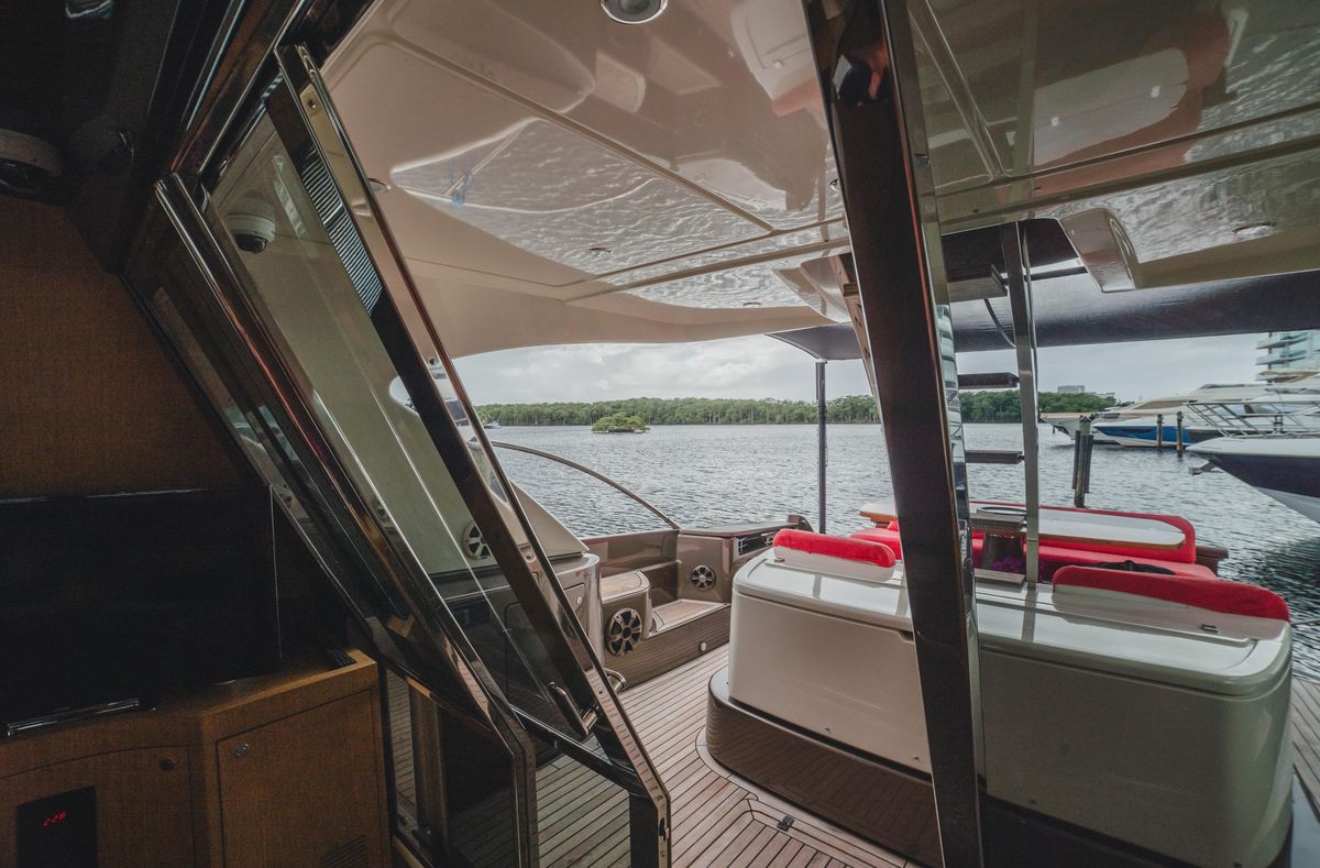 2011 Riva 56 