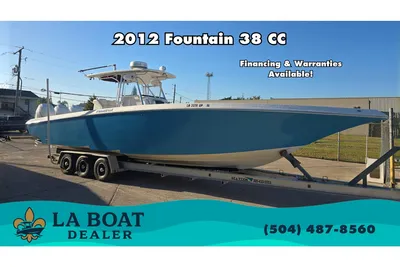 Fountain 38 Center Console