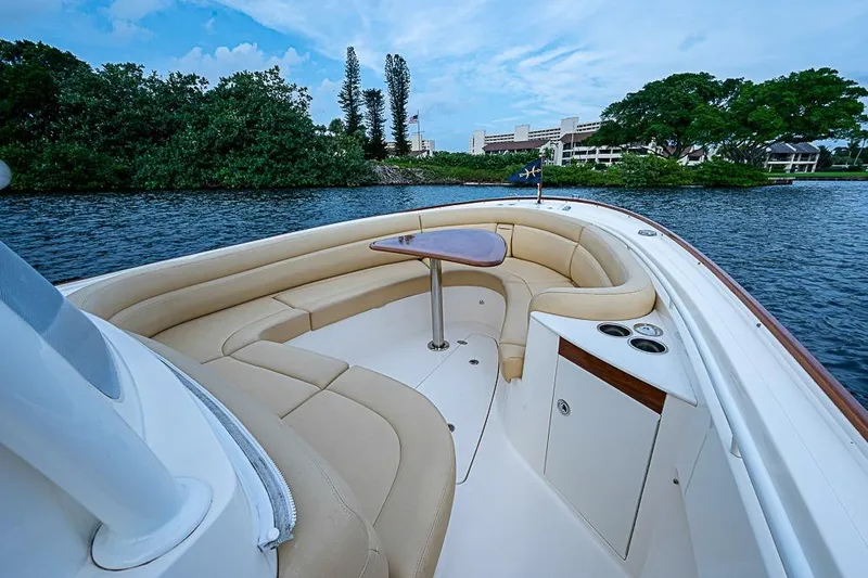Blue Streak Yacht Photos Pics 2018 Hunt Yachts 32 Center Console with elegant seating and scenic water view.