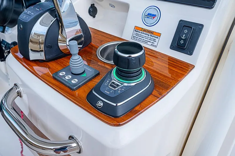 Blue Streak Yacht Photos Pics Control panel of 2018 Hunt Yachts 32 Center Console with joystick and throttle.