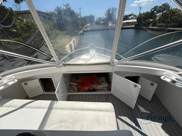 Amaya Yacht Photos Pics 