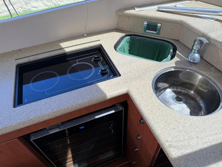 Amaya Yacht Photos Pics 