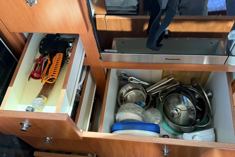 Amaya Yacht Photos Pics 