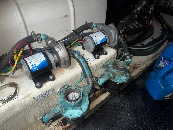 Amaya Yacht Photos Pics 