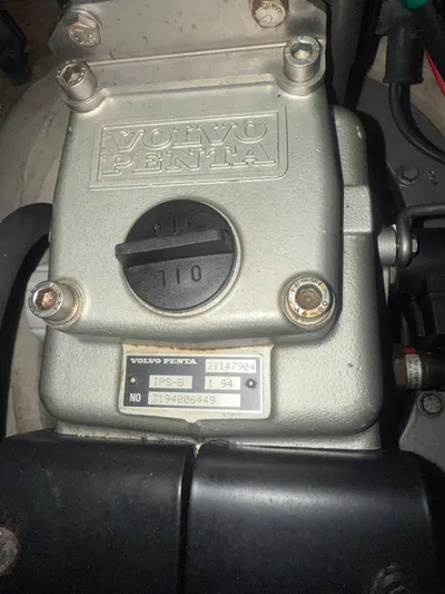 Amaya Yacht Photos Pics 