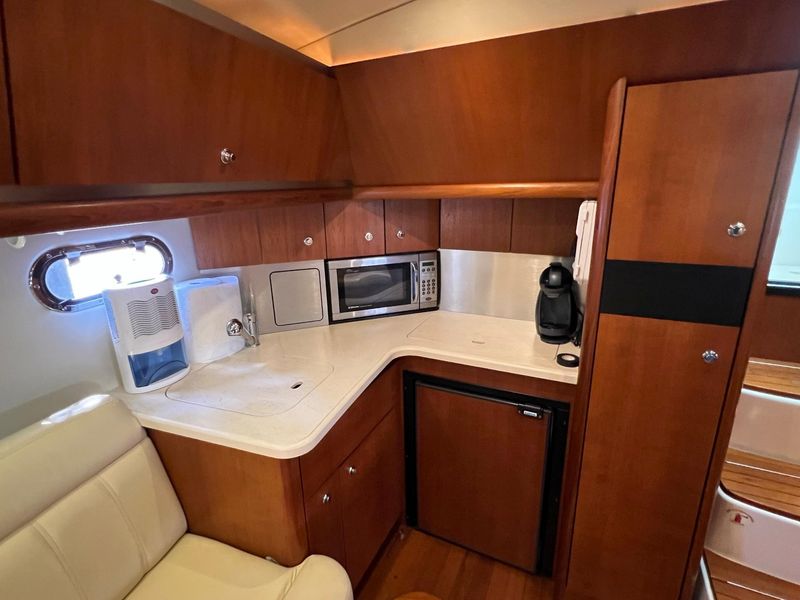 2005 Tiara Yachts 3600 Sovran