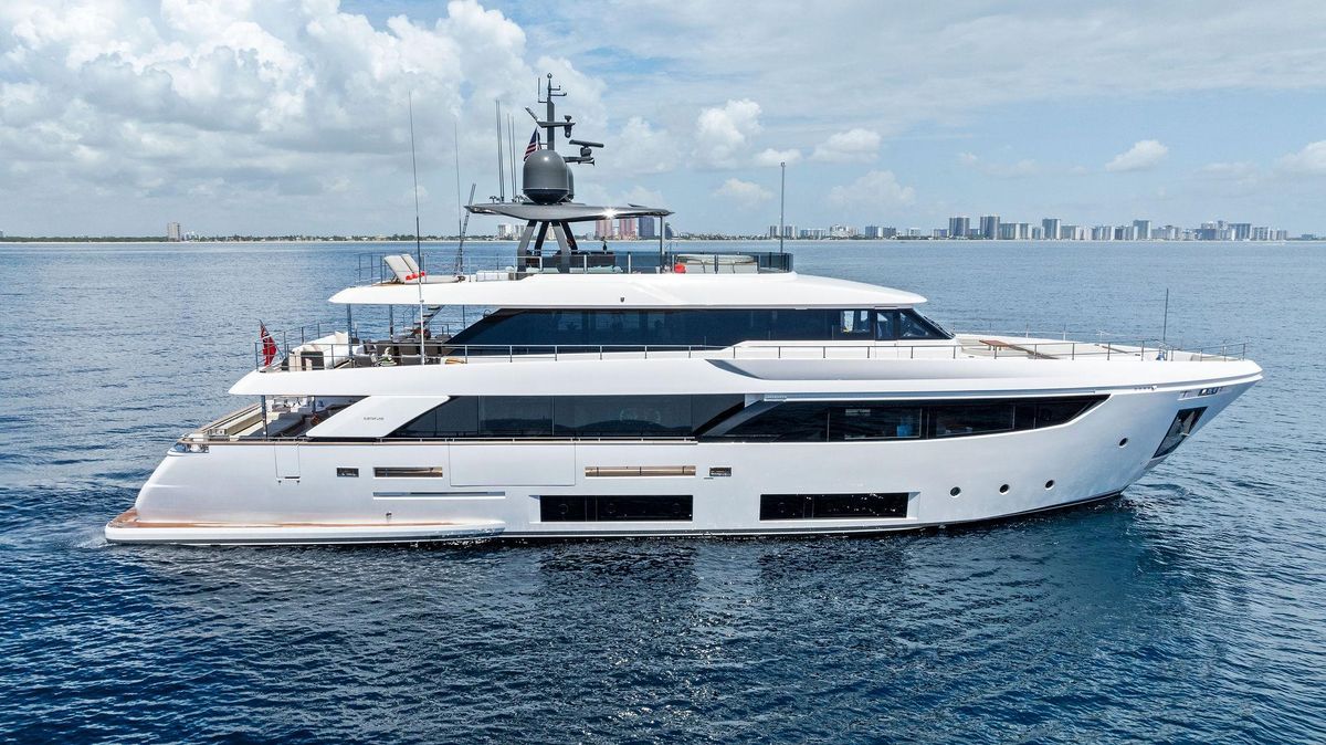2024 Custom Line 110 