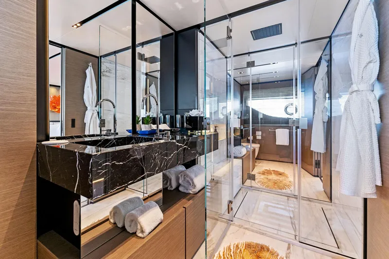 Double Up Yacht Photos Pics 