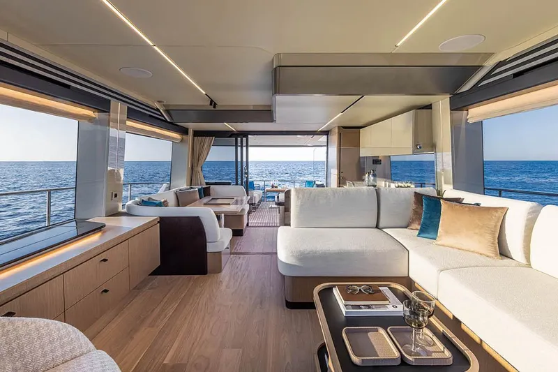  Yacht Photos Pics Manufacturer Provided Image