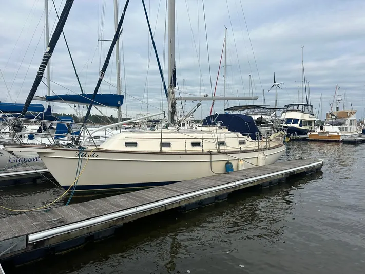 Likeke Yacht Photos Pics 