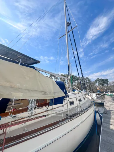 Likeke Yacht Photos Pics 