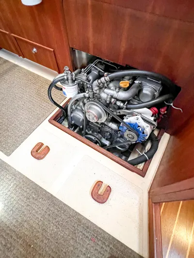 Likeke Yacht Photos Pics 