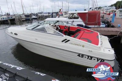 1996 Celebrity 240 Cuddy Cabin Status