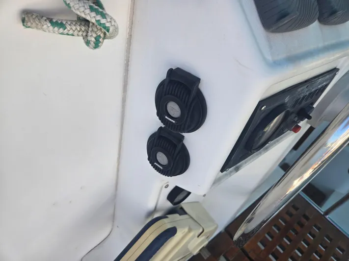 2nd Wind Yacht Photos Pics 