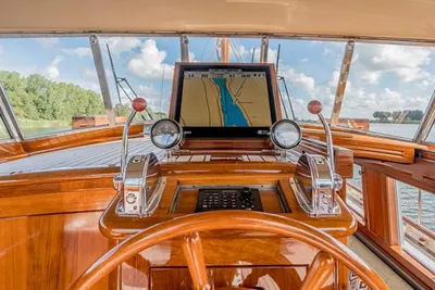 1974 Roundbilge Lunstroo