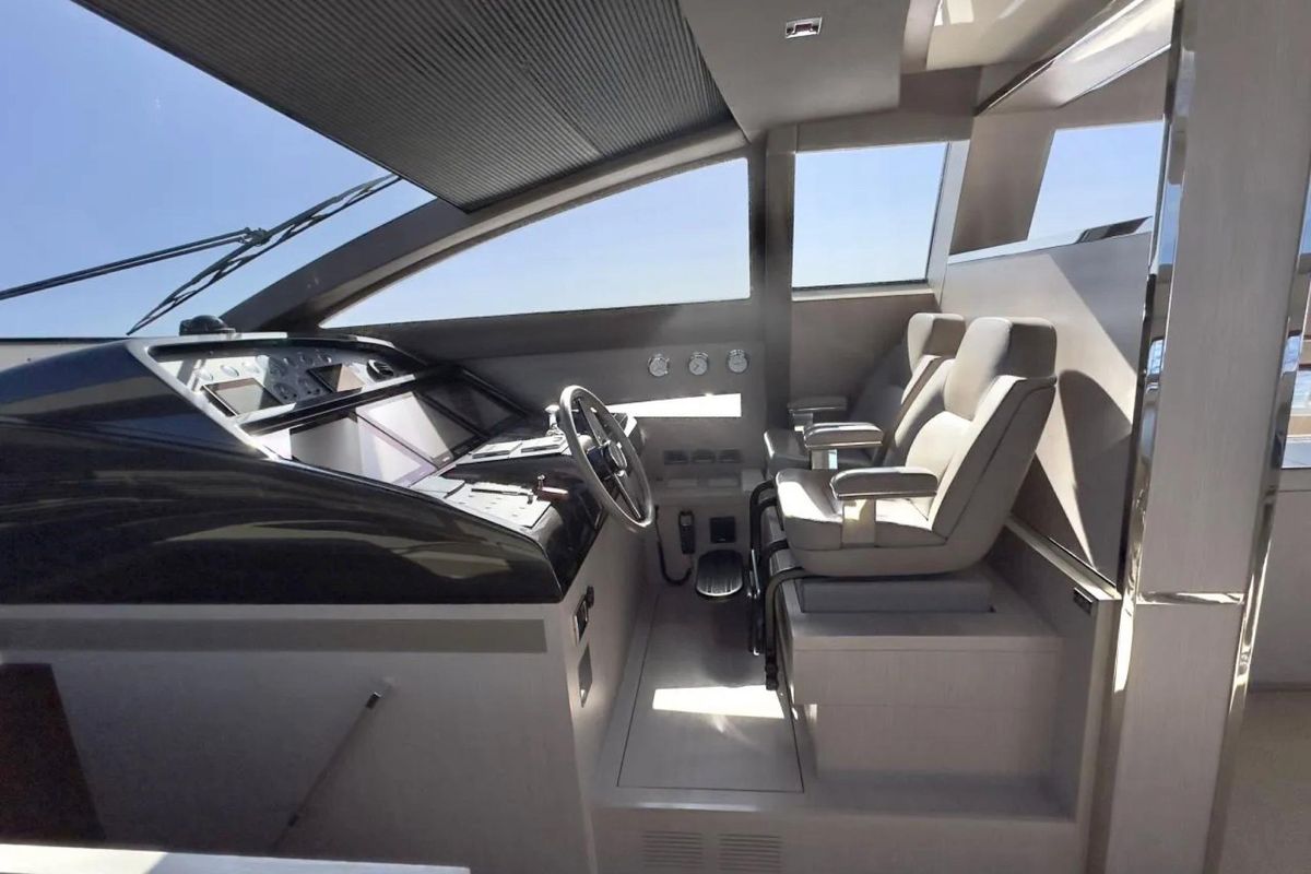 2018 Riva 87 