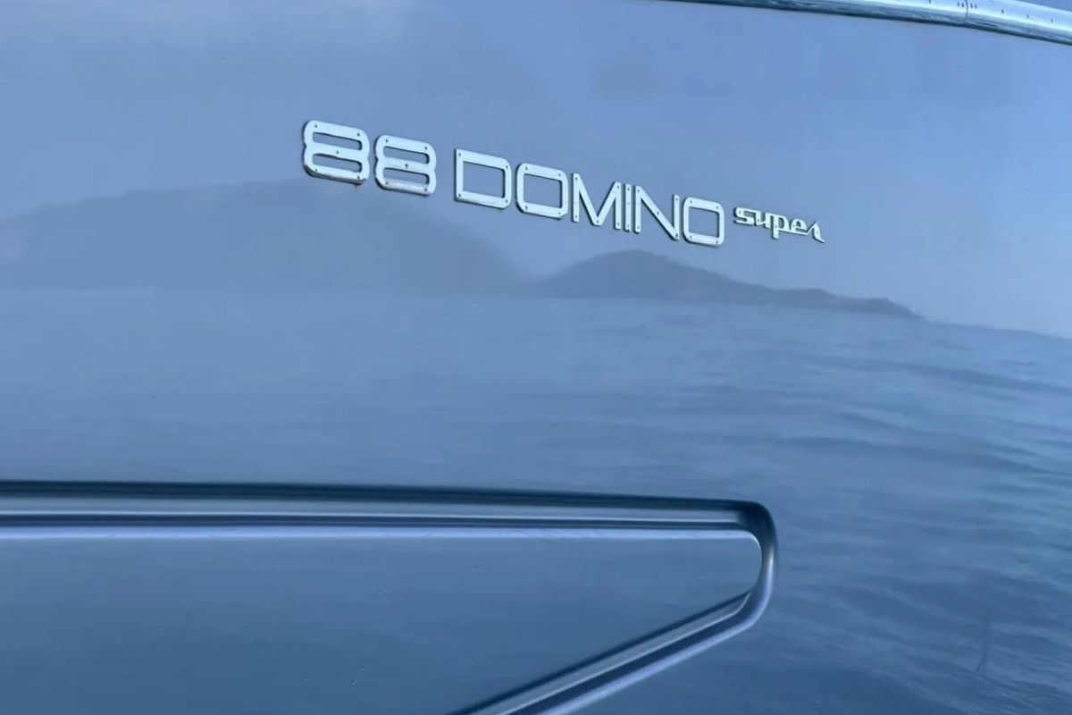2018 Riva 87 