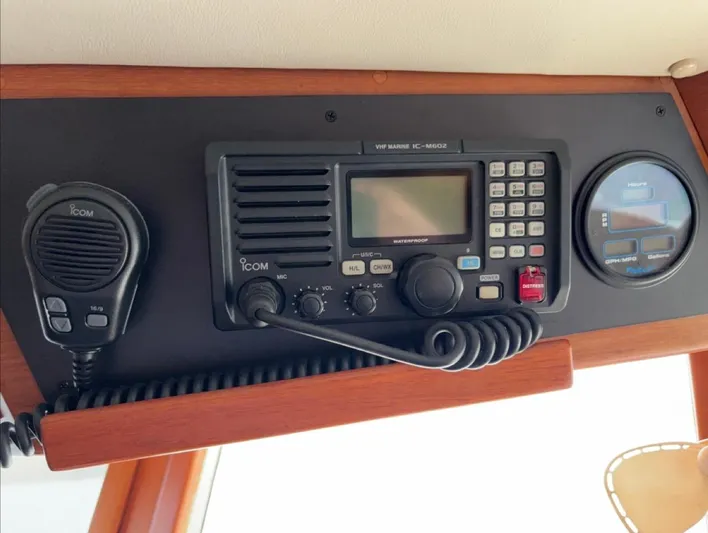 Andiamo Yacht Photos Pics 