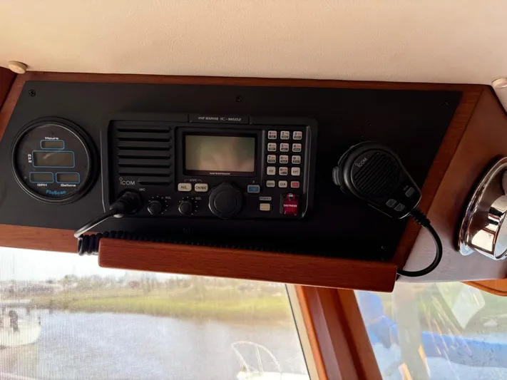 Andiamo Yacht Photos Pics 