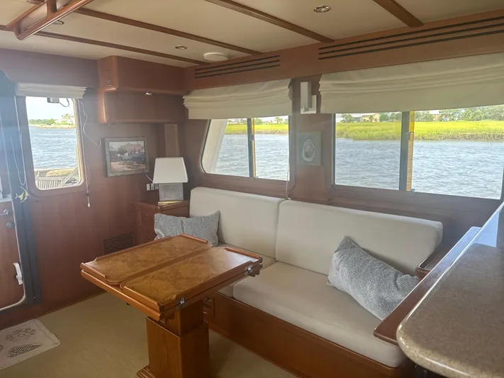 Andiamo Yacht Photos Pics 