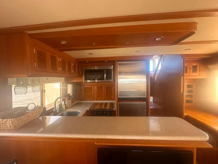 Andiamo Yacht Photos Pics 