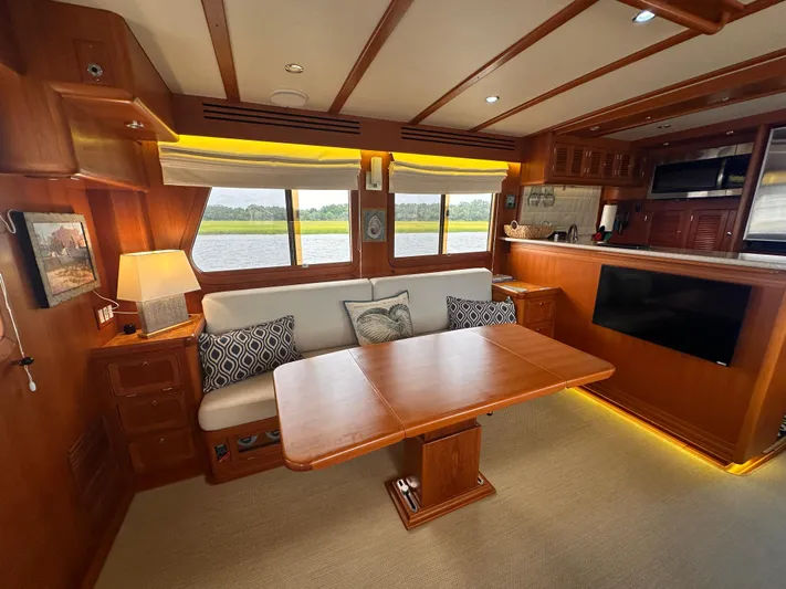 Andiamo Yacht Photos Pics 