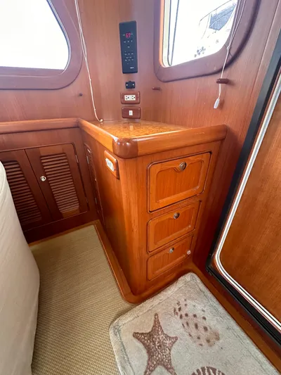 Andiamo Yacht Photos Pics 