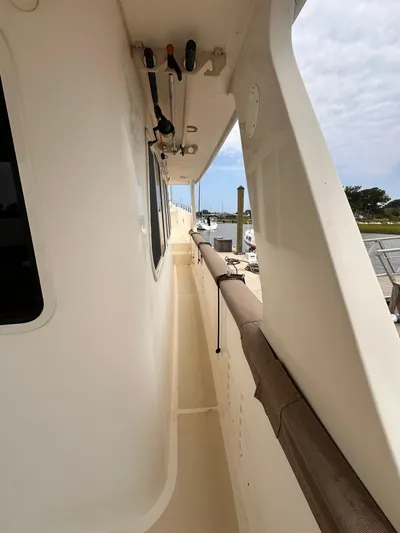 Andiamo Yacht Photos Pics 