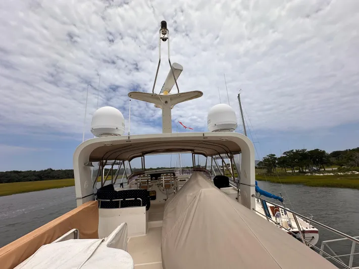 Andiamo Yacht Photos Pics 