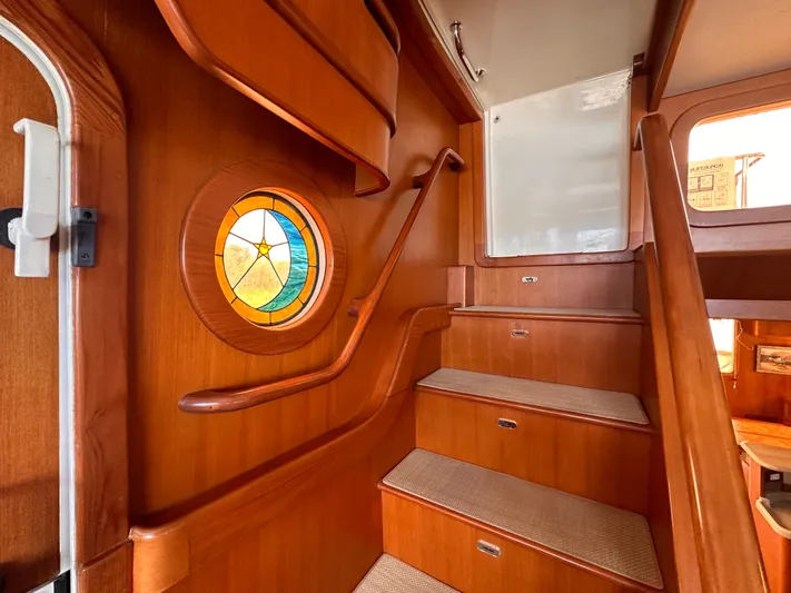 Andiamo Yacht Photos Pics 