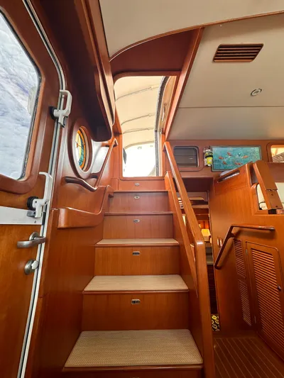 Andiamo Yacht Photos Pics 