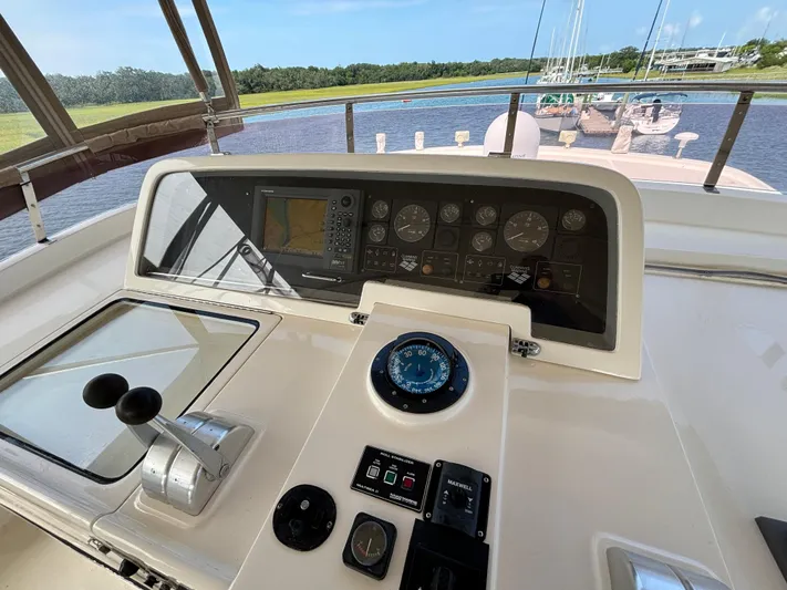 Andiamo Yacht Photos Pics 