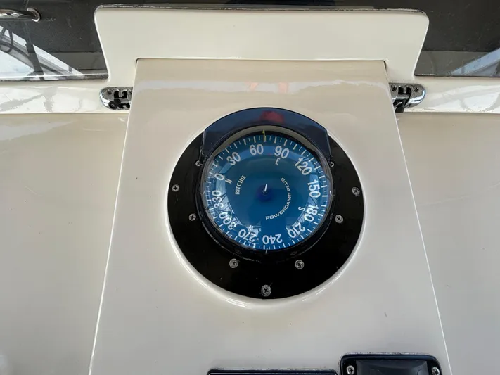 Andiamo Yacht Photos Pics 