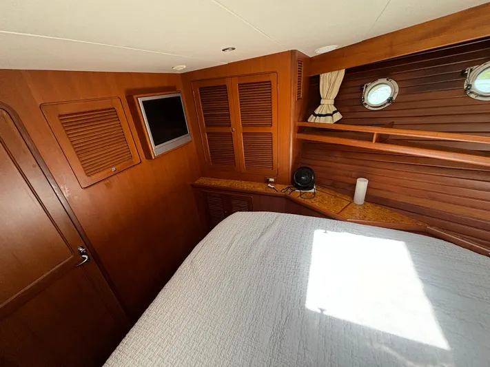 Andiamo Yacht Photos Pics 