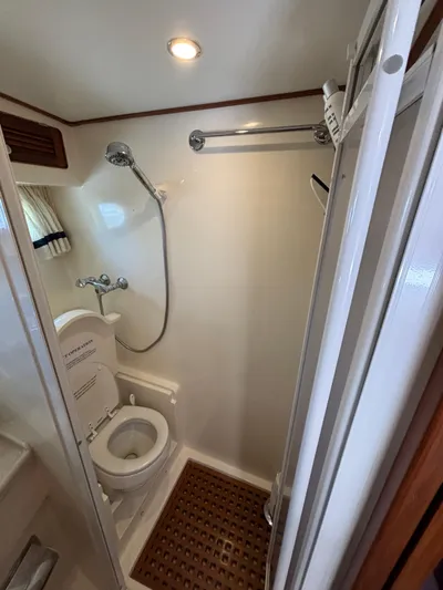 Andiamo Yacht Photos Pics 