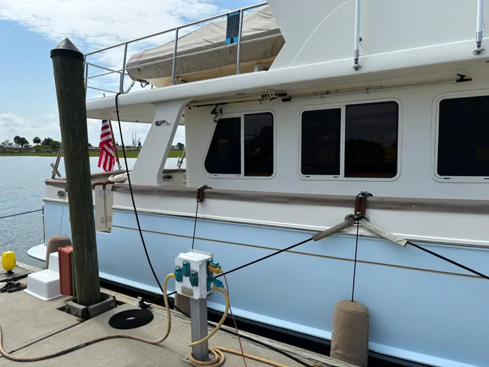 Andiamo Yacht Photos Pics 