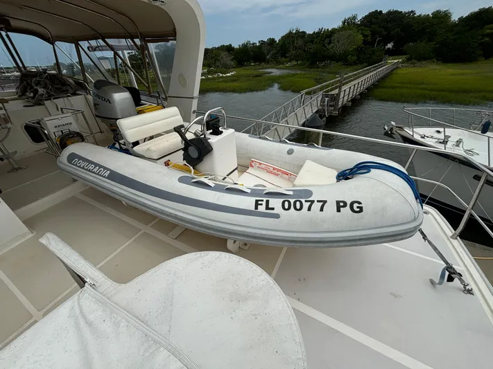 Andiamo Yacht Photos Pics 