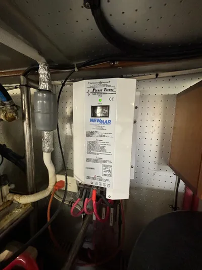 Andiamo Yacht Photos Pics 