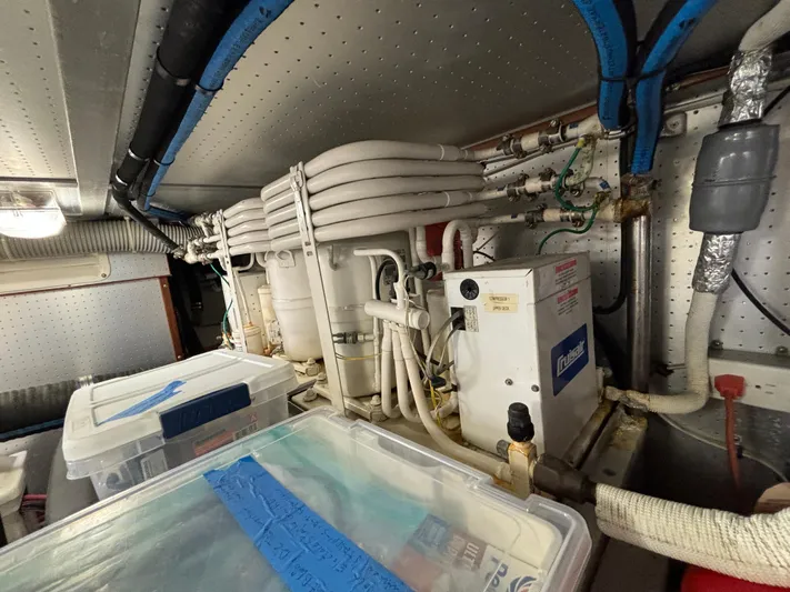 Andiamo Yacht Photos Pics 