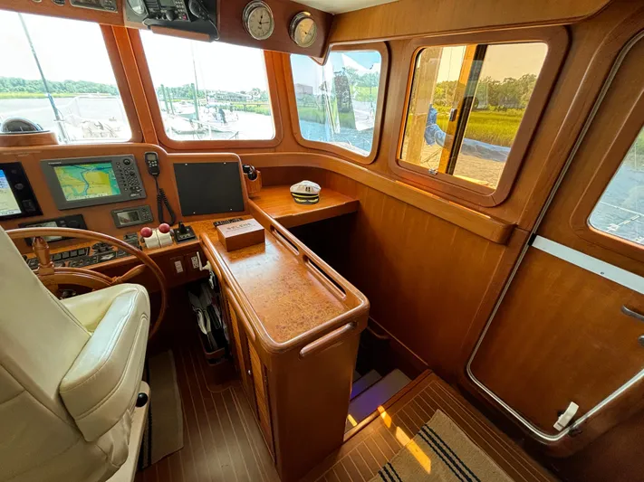 Andiamo Yacht Photos Pics 