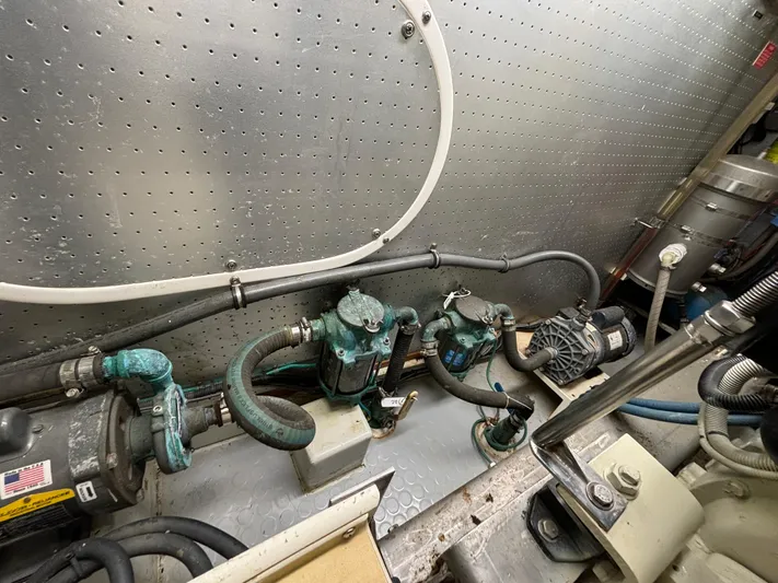 Andiamo Yacht Photos Pics 