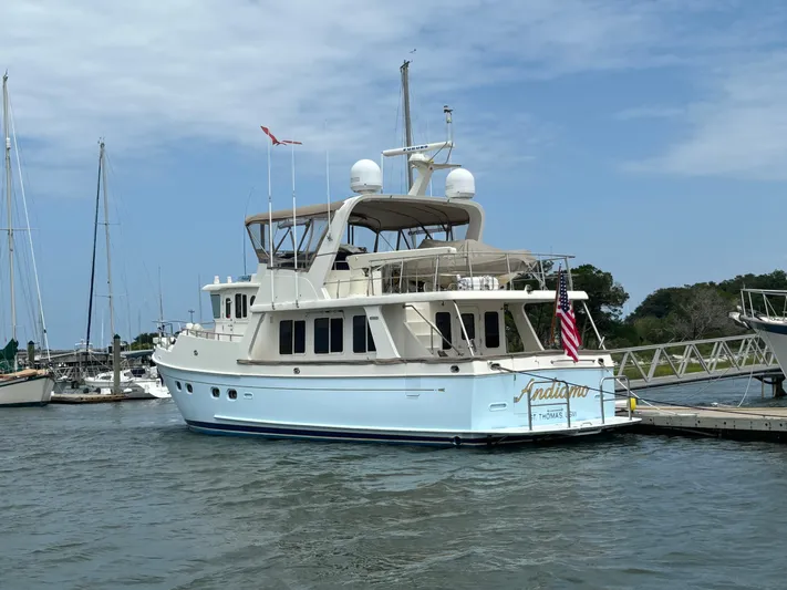 Andiamo Yacht Photos Pics 