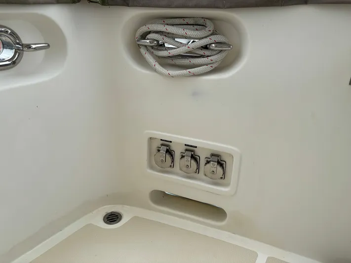 Andiamo Yacht Photos Pics 