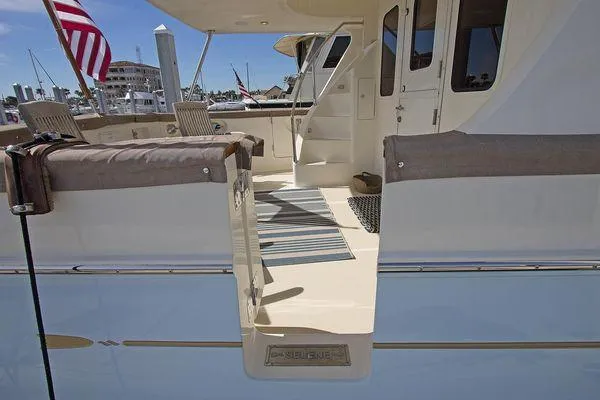 Andiamo Yacht Photos Pics 